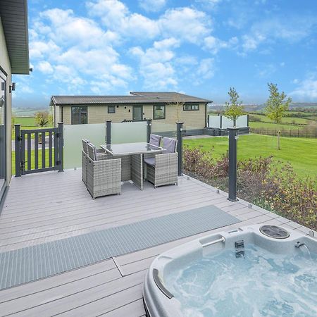 Midsomer Lodges Pilton Εξωτερικό φωτογραφία