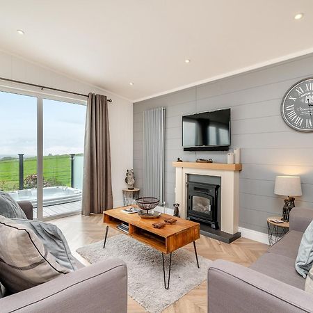 Midsomer Lodges Pilton Εξωτερικό φωτογραφία