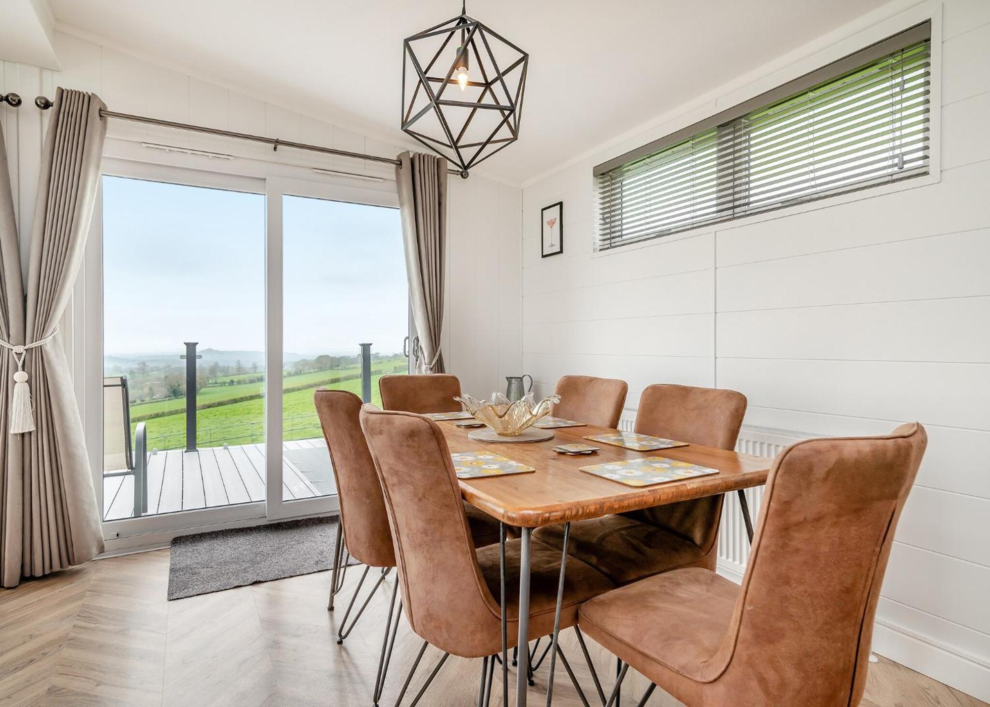 Midsomer Lodges Pilton Δωμάτιο φωτογραφία