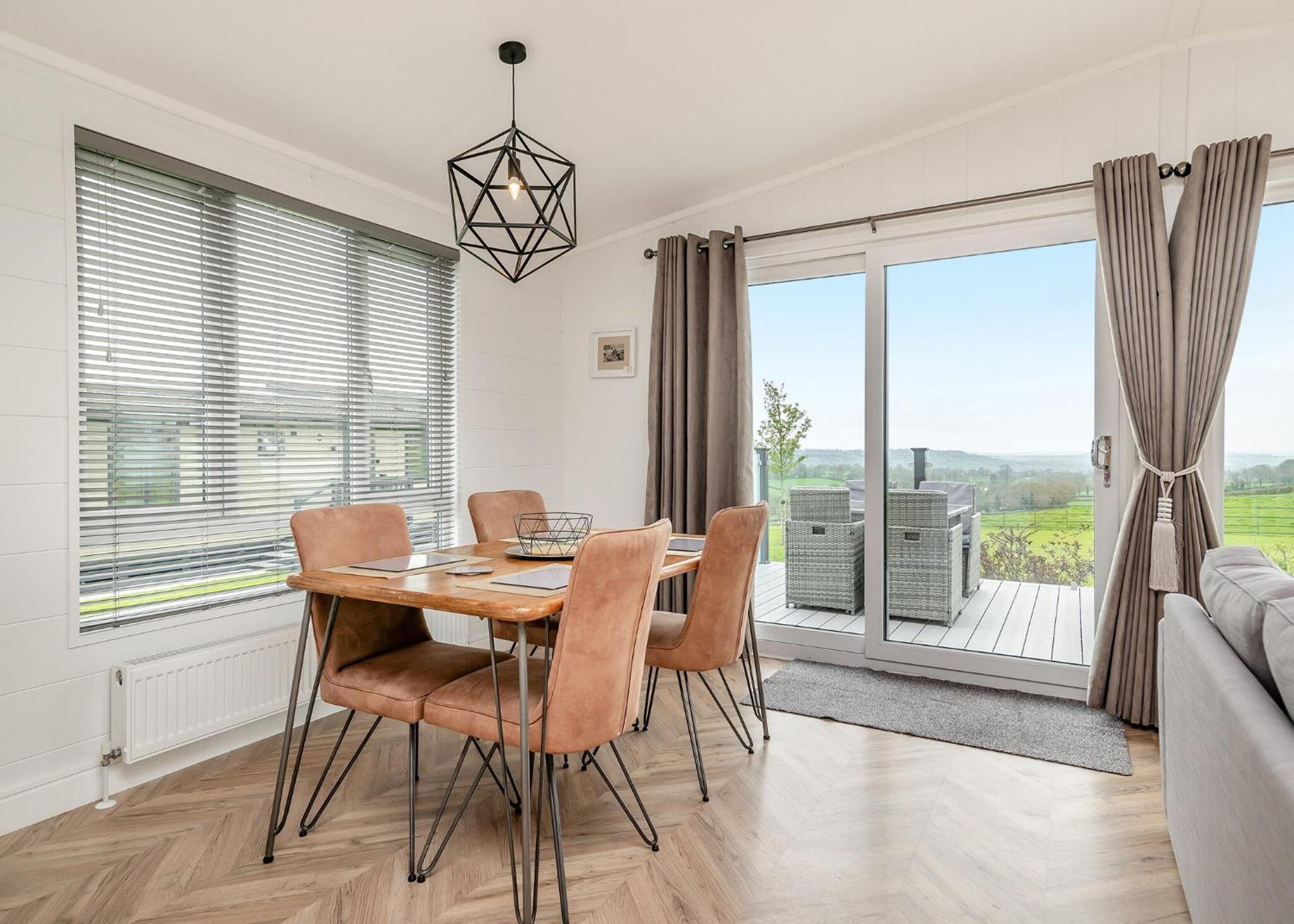 Midsomer Lodges Pilton Δωμάτιο φωτογραφία
