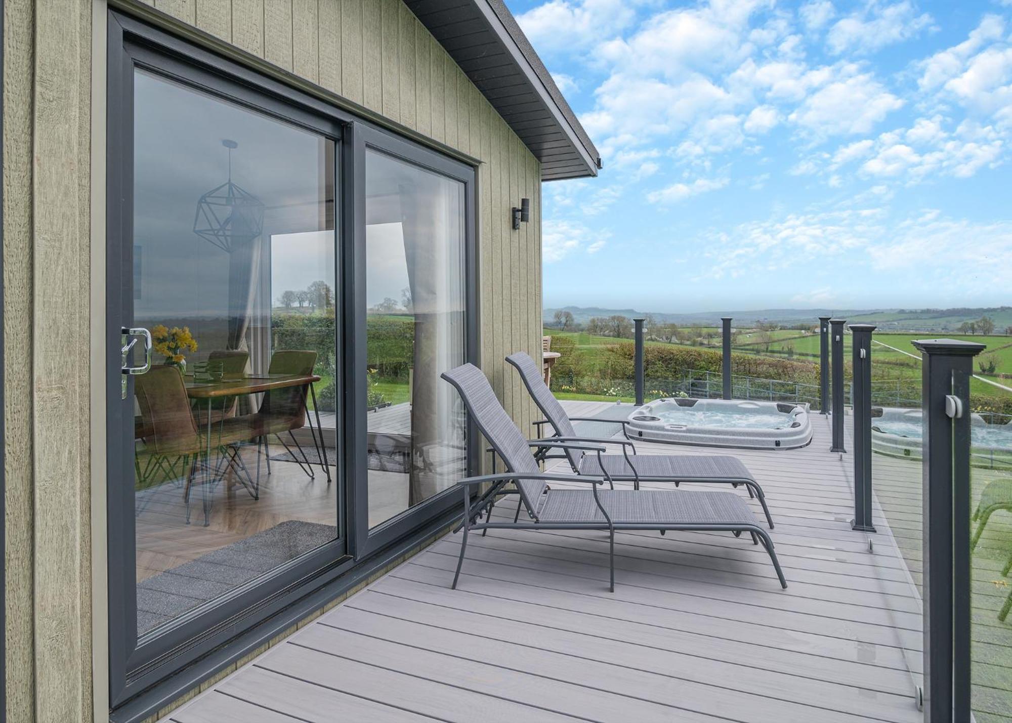 Midsomer Lodges Pilton Εξωτερικό φωτογραφία